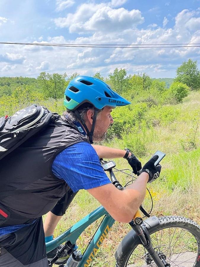 Pri Noni "Istracycle" Lejlighed Lucija Eksteriør billede